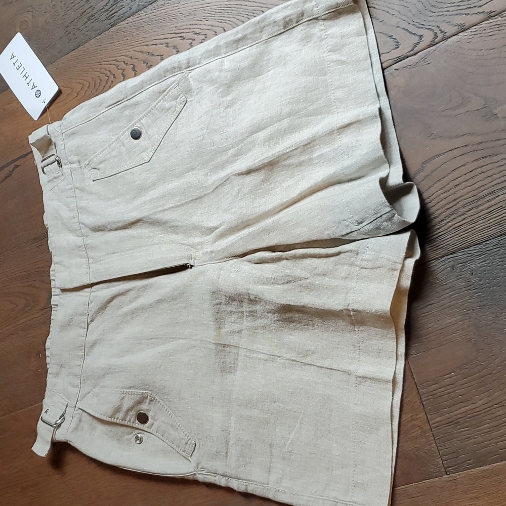 Athleta Voyager Linen Shorts
